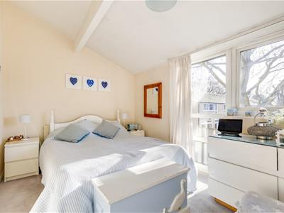 Property image 8 of home to buy in Weymede, West Byfleet